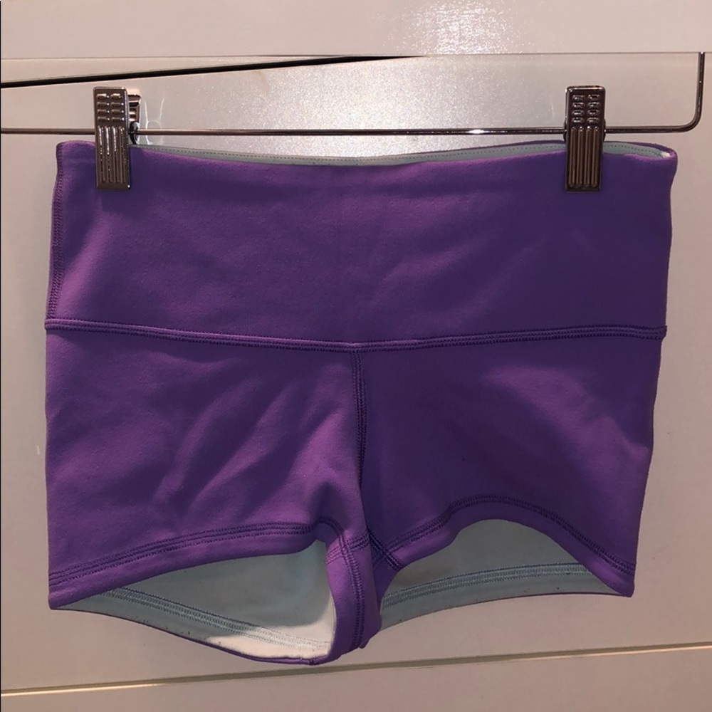 WOMENS LULULEMON shorts! Reversible